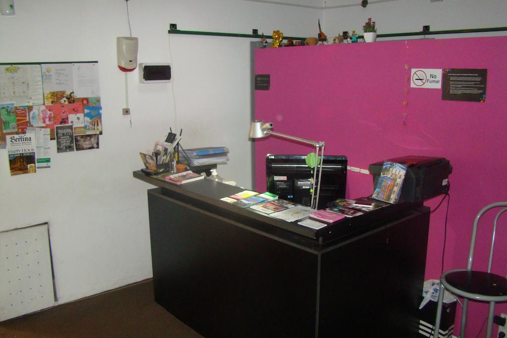 El Intercultural Hostel ลาปลาตา ภายนอก รูปภาพ