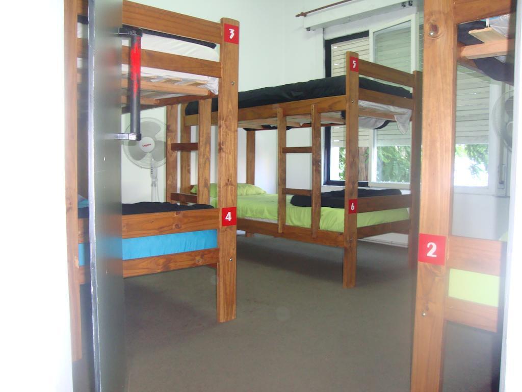El Intercultural Hostel ลาปลาตา ภายนอก รูปภาพ